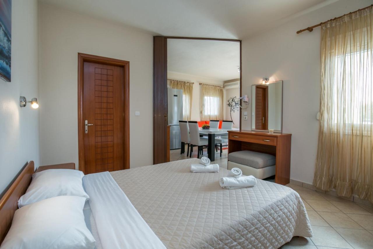 Kapahi Magic Hotel Apartments 波托什 外观 照片
